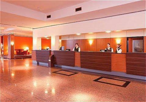 Holiday Inn Munich-Schwabing Kültér fotó